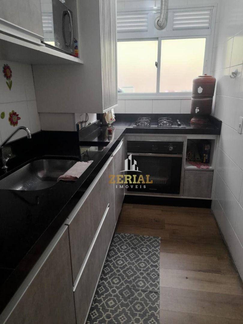 Apartamento à venda com 3 quartos, 80m² - Foto 1