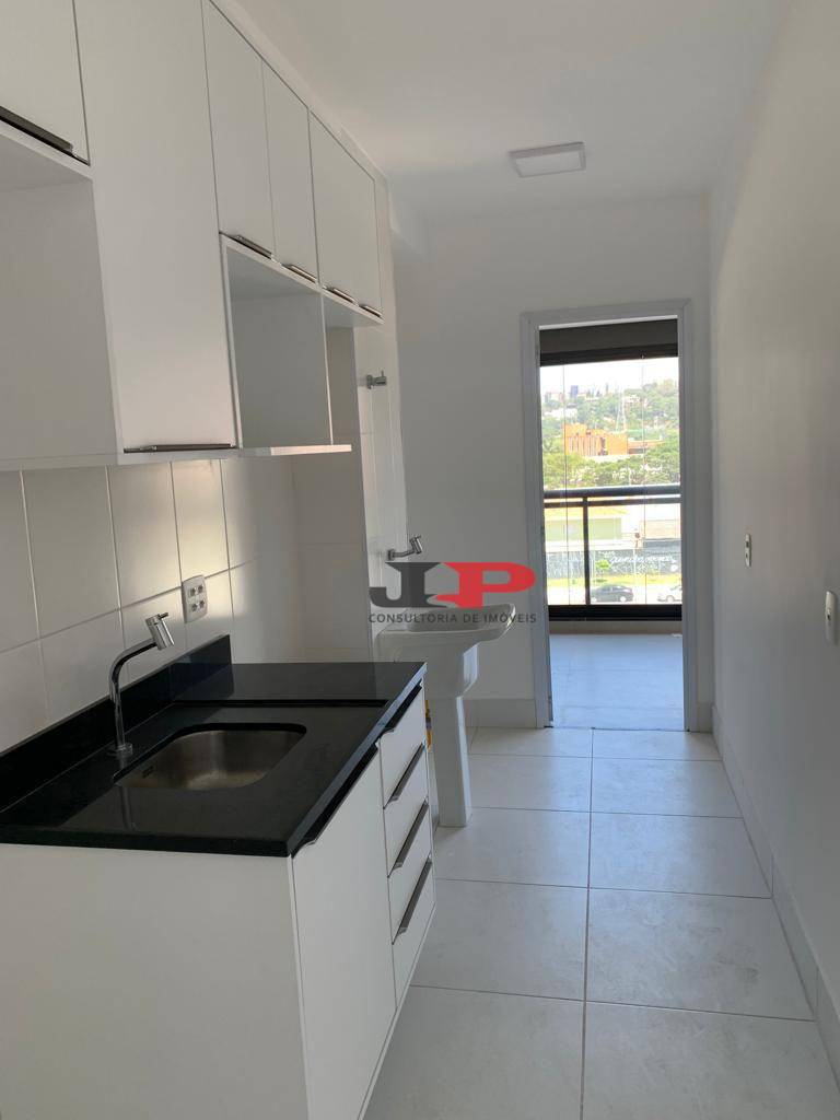 Apartamento para alugar com 2 quartos, 70m² - Foto 4