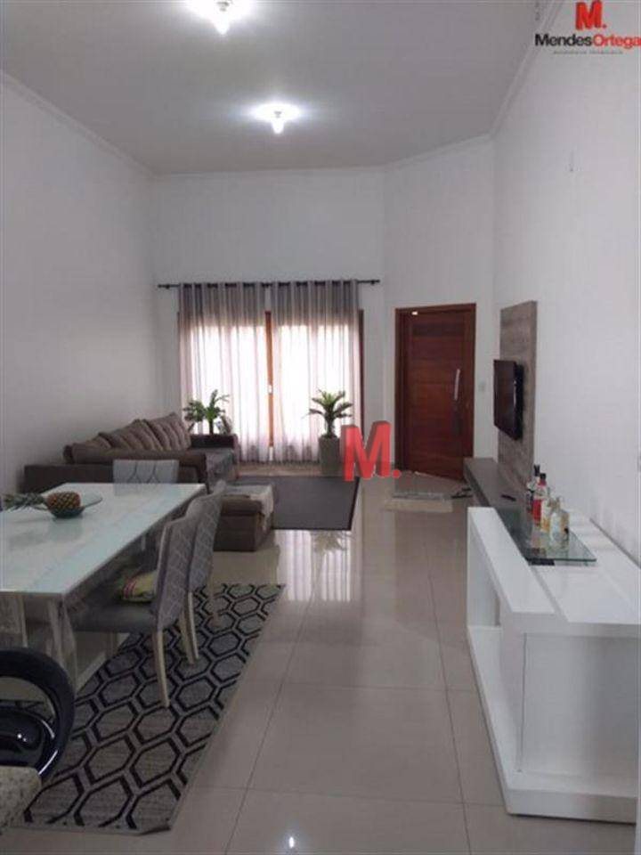 Casa de Condomínio à venda com 3 quartos, 185m² - Foto 2