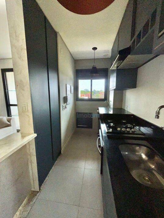 Apartamento para alugar com 1 quarto, 45m² - Foto 13