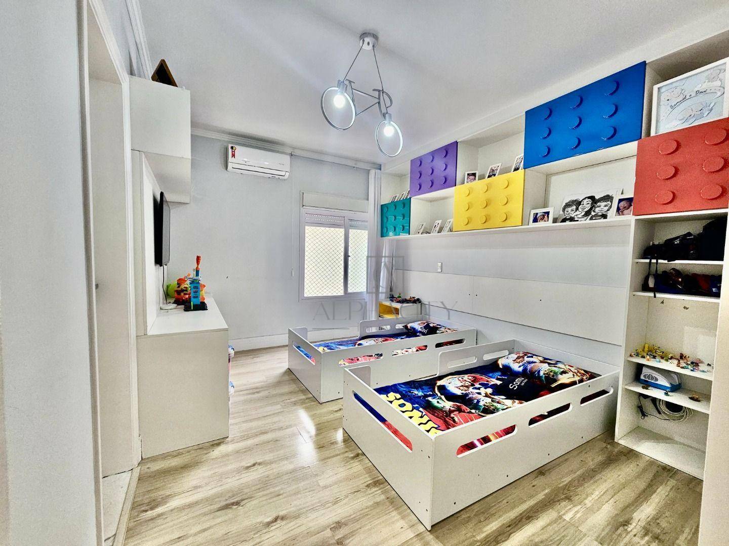 Casa de Condomínio à venda com 4 quartos, 350m² - Foto 8