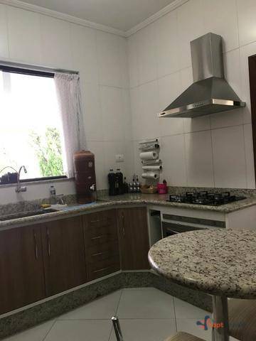 Sobrado à venda com 3 quartos, 320m² - Foto 5