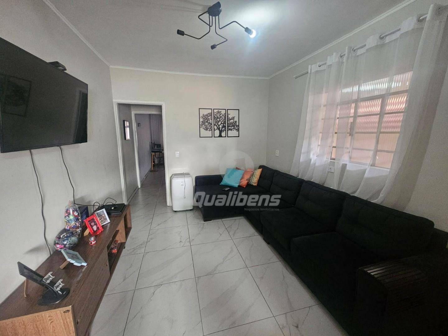 Sobrado à venda com 2 quartos, 225m² - Foto 1