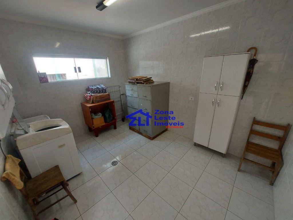 Sobrado à venda com 3 quartos, 380m² - Foto 48