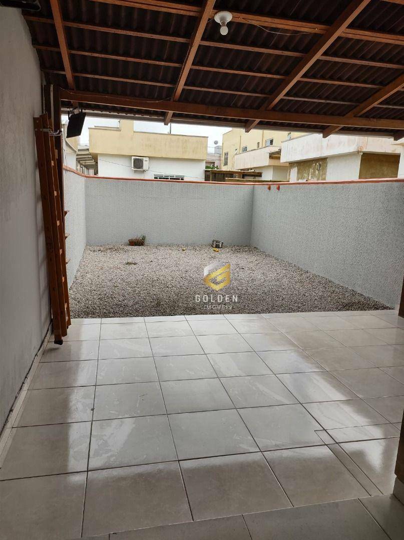 Sobrado à venda com 2 quartos, 110m² - Foto 9