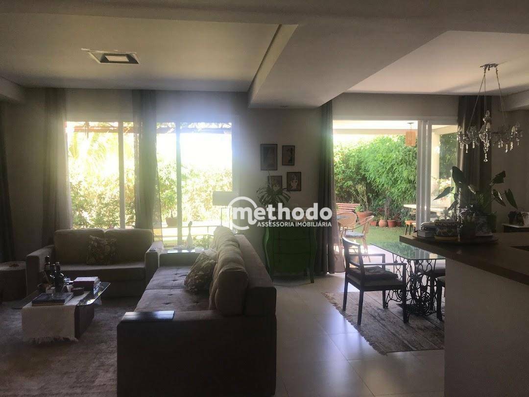 Casa de Condomínio à venda com 4 quartos, 250m² - Foto 5