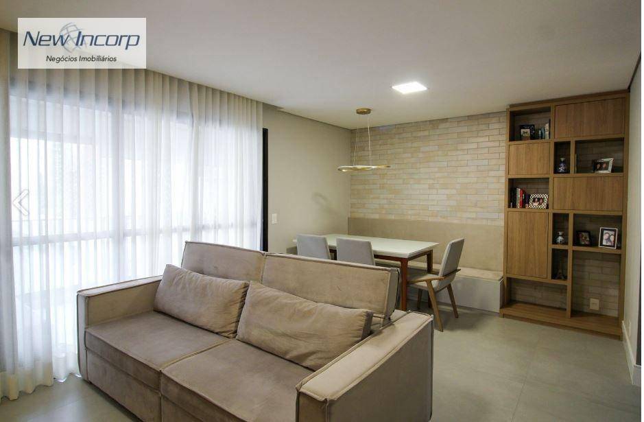 Apartamento à venda com 3 quartos, 114m² - Foto 1