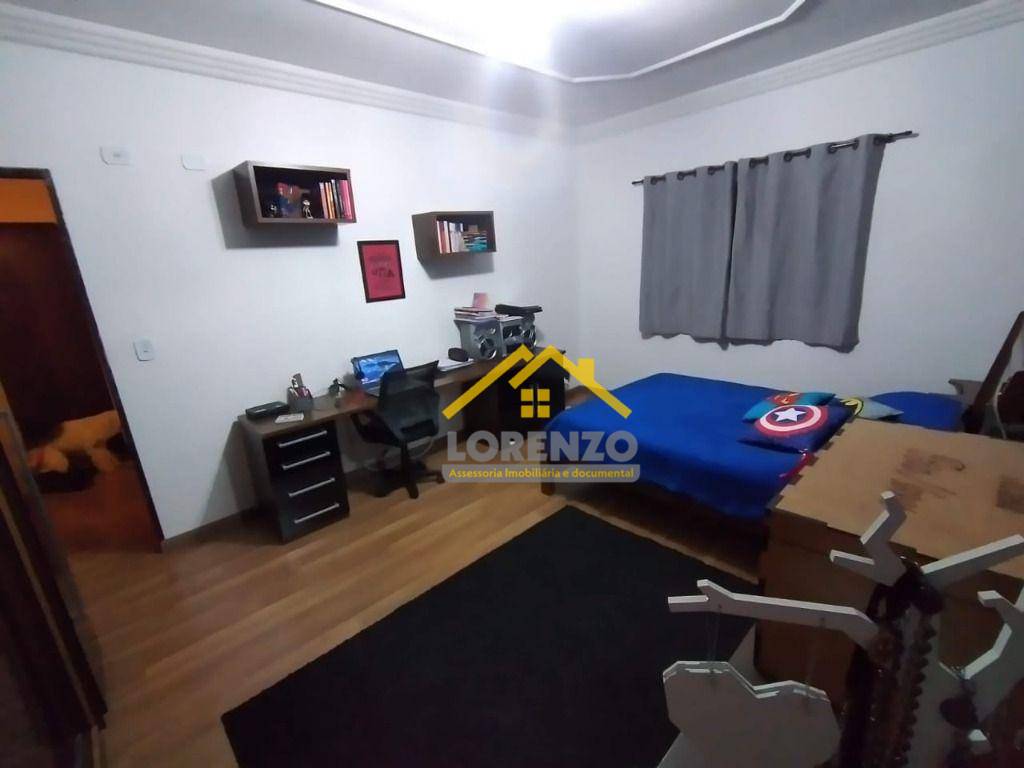 Sobrado à venda com 4 quartos, 180m² - Foto 17