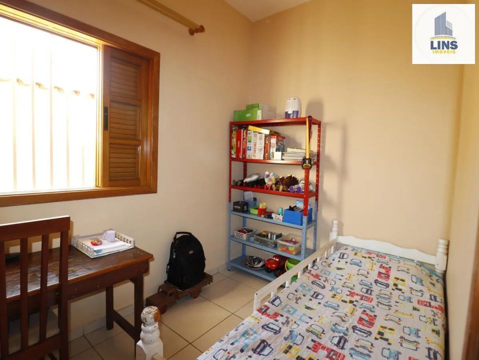 Casa à venda com 2 quartos, 108m² - Foto 6