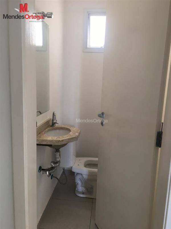 Casa de Condomínio para alugar com 3 quartos, 300m² - Foto 8