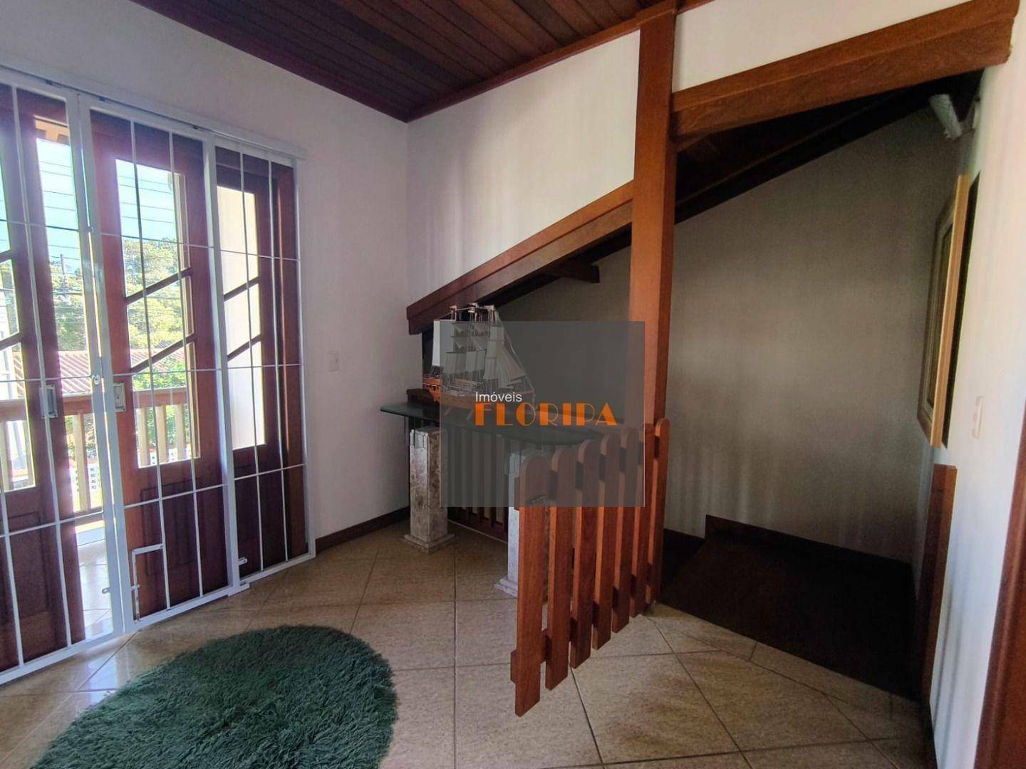 Casa à venda com 4 quartos, 200m² - Foto 18