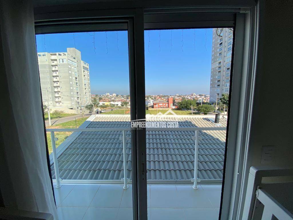 Casa à venda com 3 quartos, 260m² - Foto 18