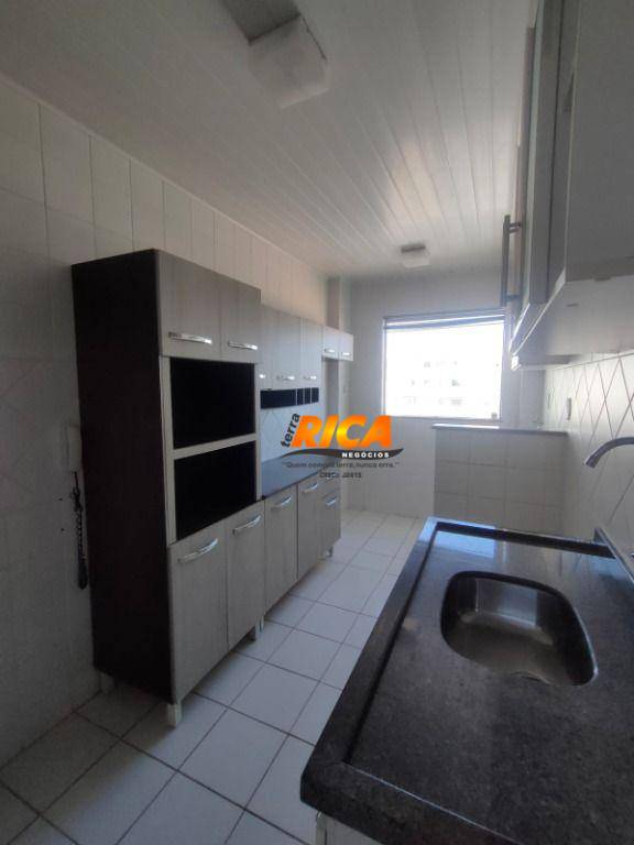 Apartamento para alugar com 2 quartos, 67m² - Foto 12