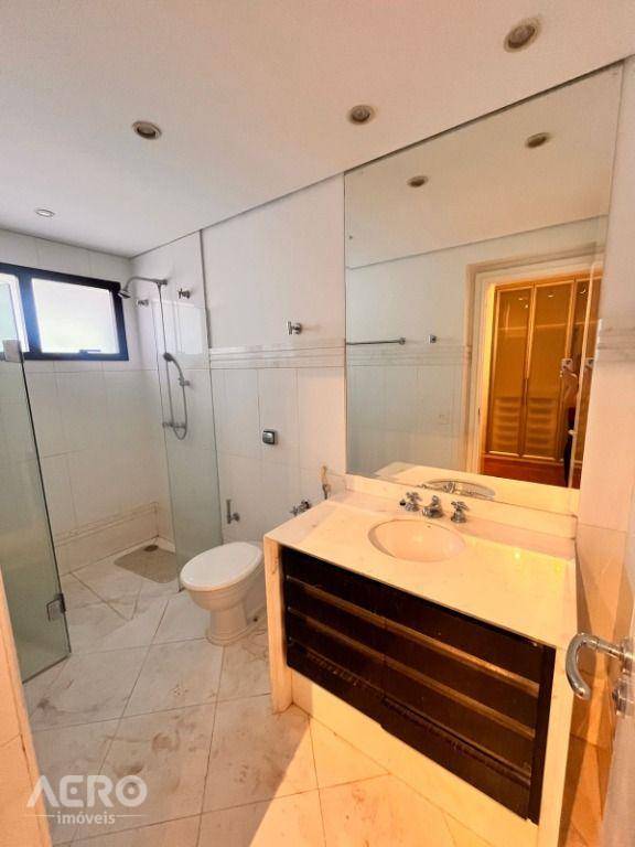 Apartamento para alugar com 4 quartos, 412m² - Foto 20