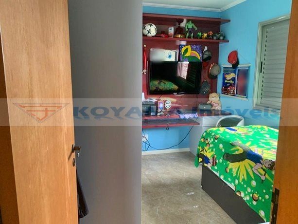 Apartamento à venda com 2 quartos, 62m² - Foto 17