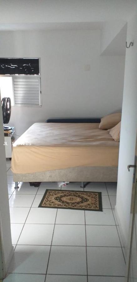 Apartamento à venda com 4 quartos, 117m² - Foto 22