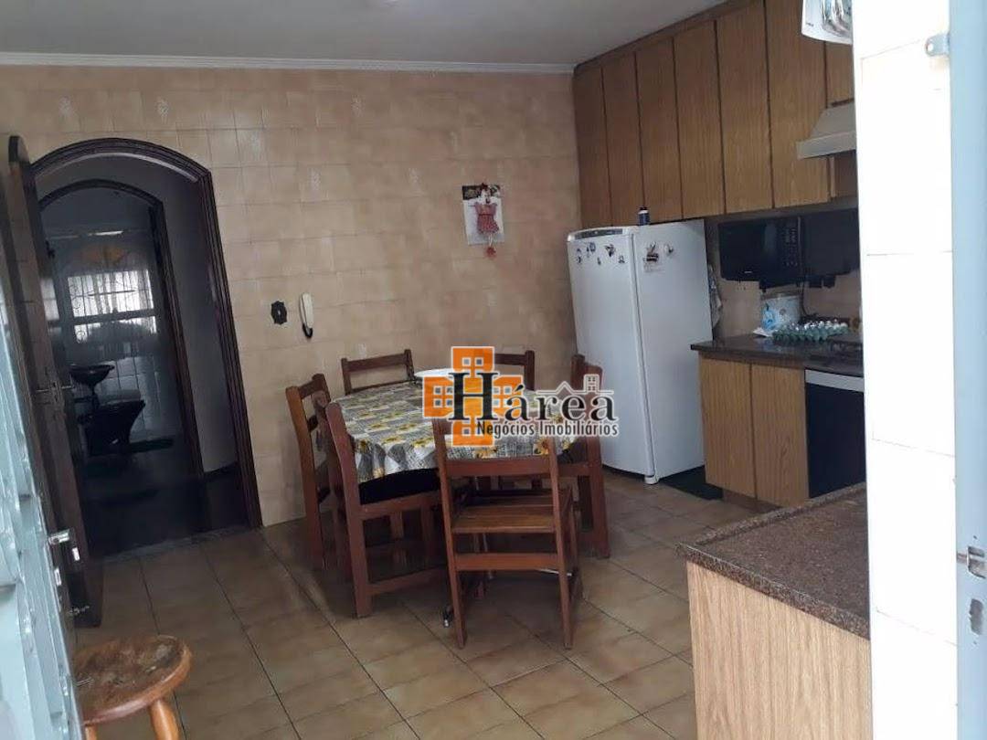 Sobrado à venda com 4 quartos, 214m² - Foto 27