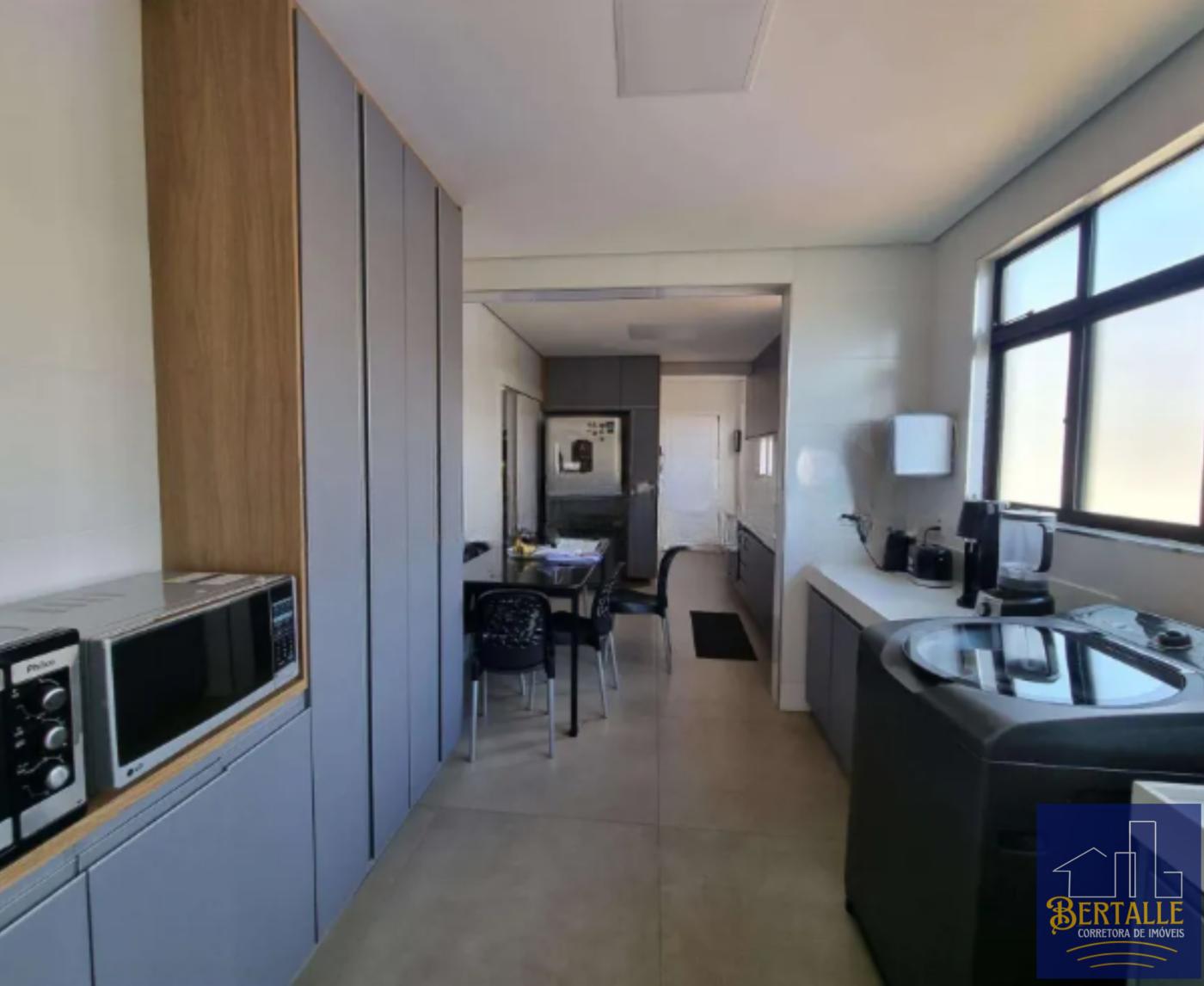 Apartamento à venda com 4 quartos, 155m² - Foto 4