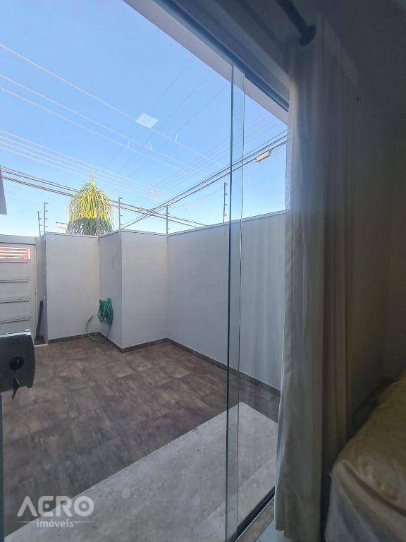 Casa à venda com 3 quartos, 230m² - Foto 21