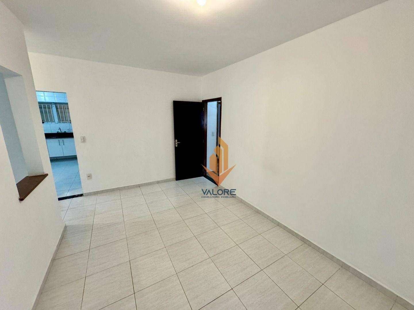 Casa à venda com 4 quartos, 300m² - Foto 23