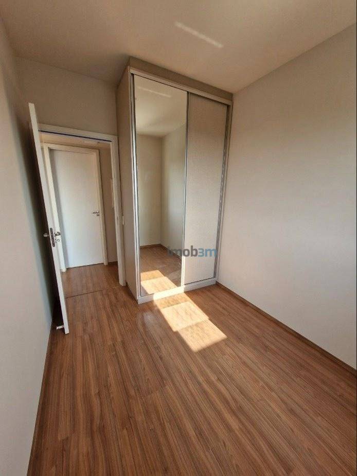 Apartamento para alugar com 2 quartos, 54m² - Foto 9