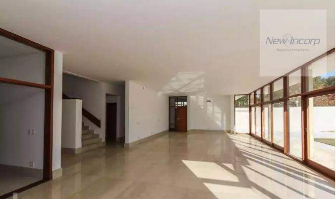 Casa de Condomínio à venda com 4 quartos, 650m² - Foto 4