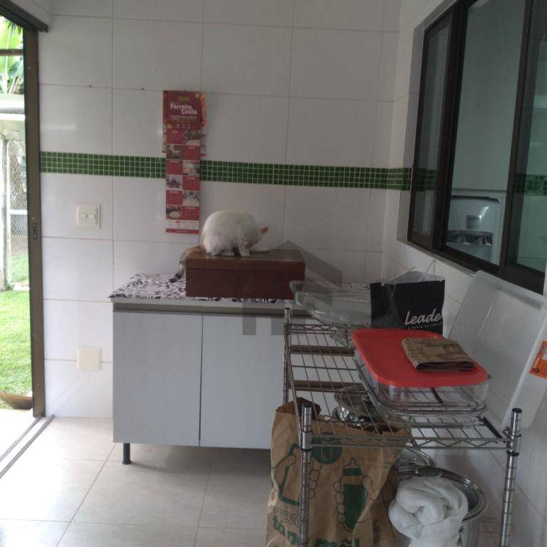 Casa de Condomínio à venda com 6 quartos, 340m² - Foto 8