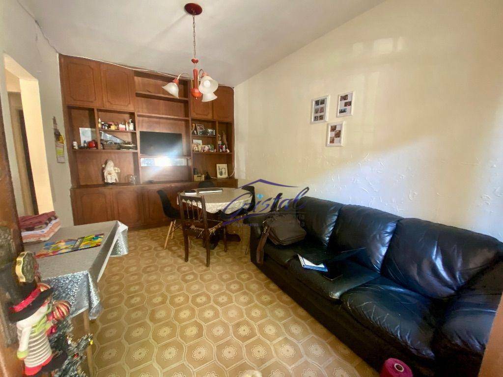 Casa à venda com 2 quartos, 117m² - Foto 2