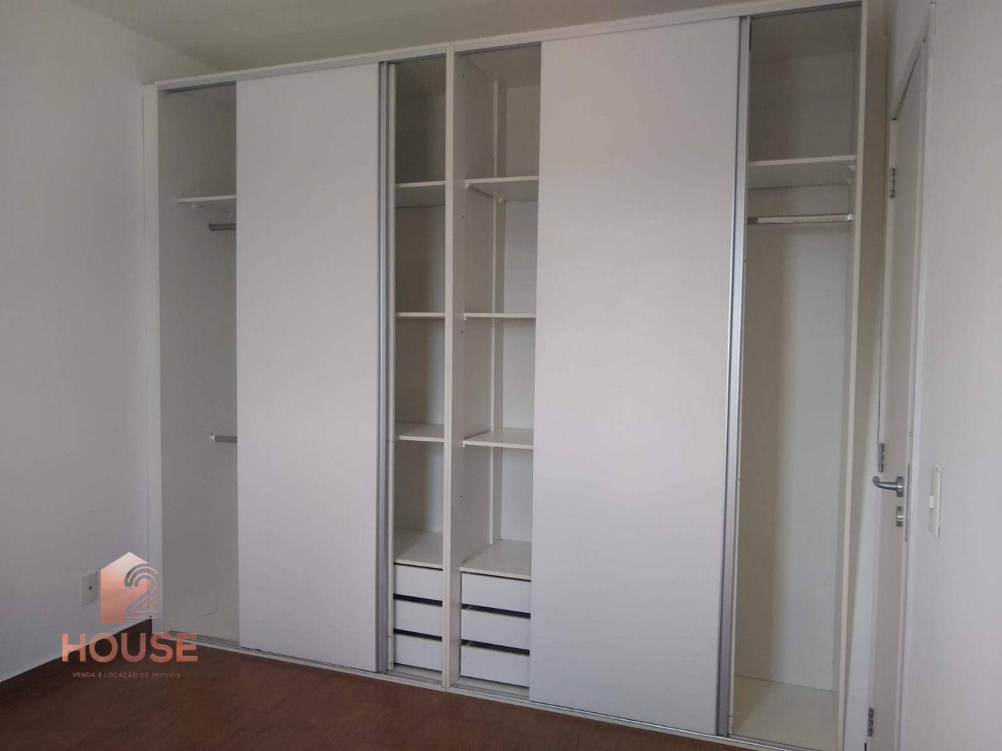 Apartamento para alugar com 2 quartos, 63m² - Foto 6