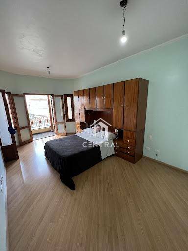 Sobrado à venda com 3 quartos, 305m² - Foto 13