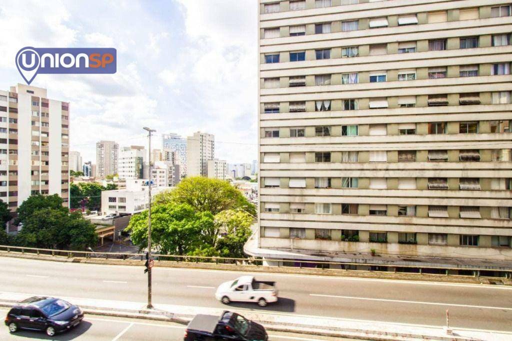 Apartamento à venda com 2 quartos, 120m² - Foto 47