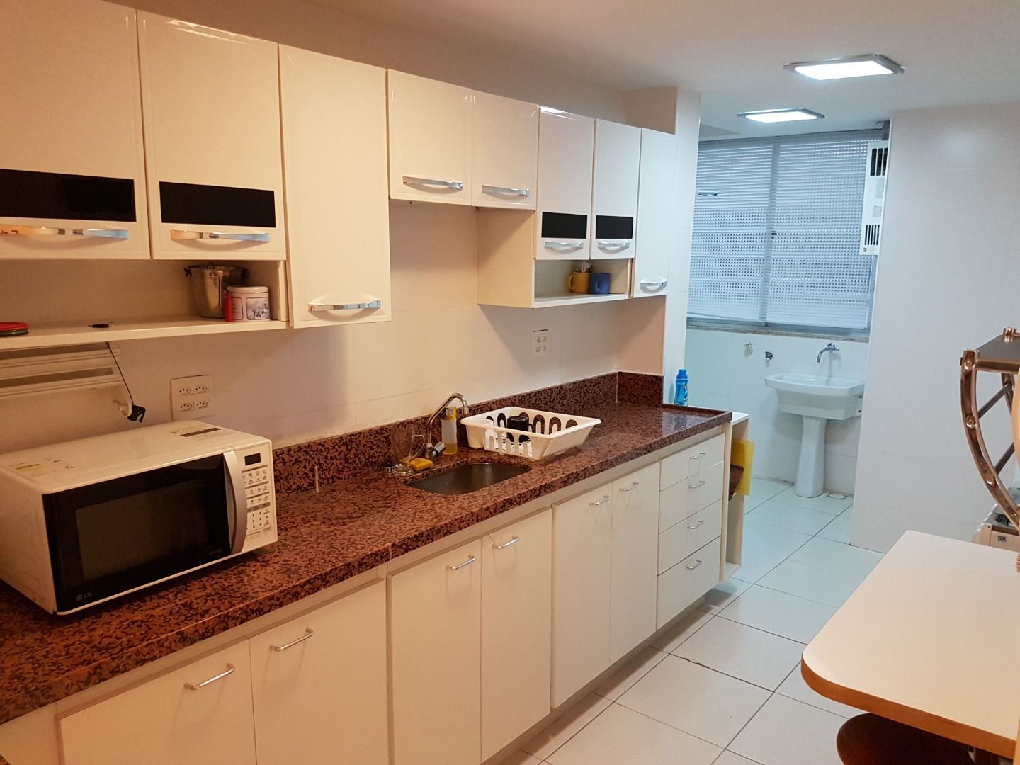 Apartamento à venda e aluguel com 2 quartos, 76m² - Foto 6