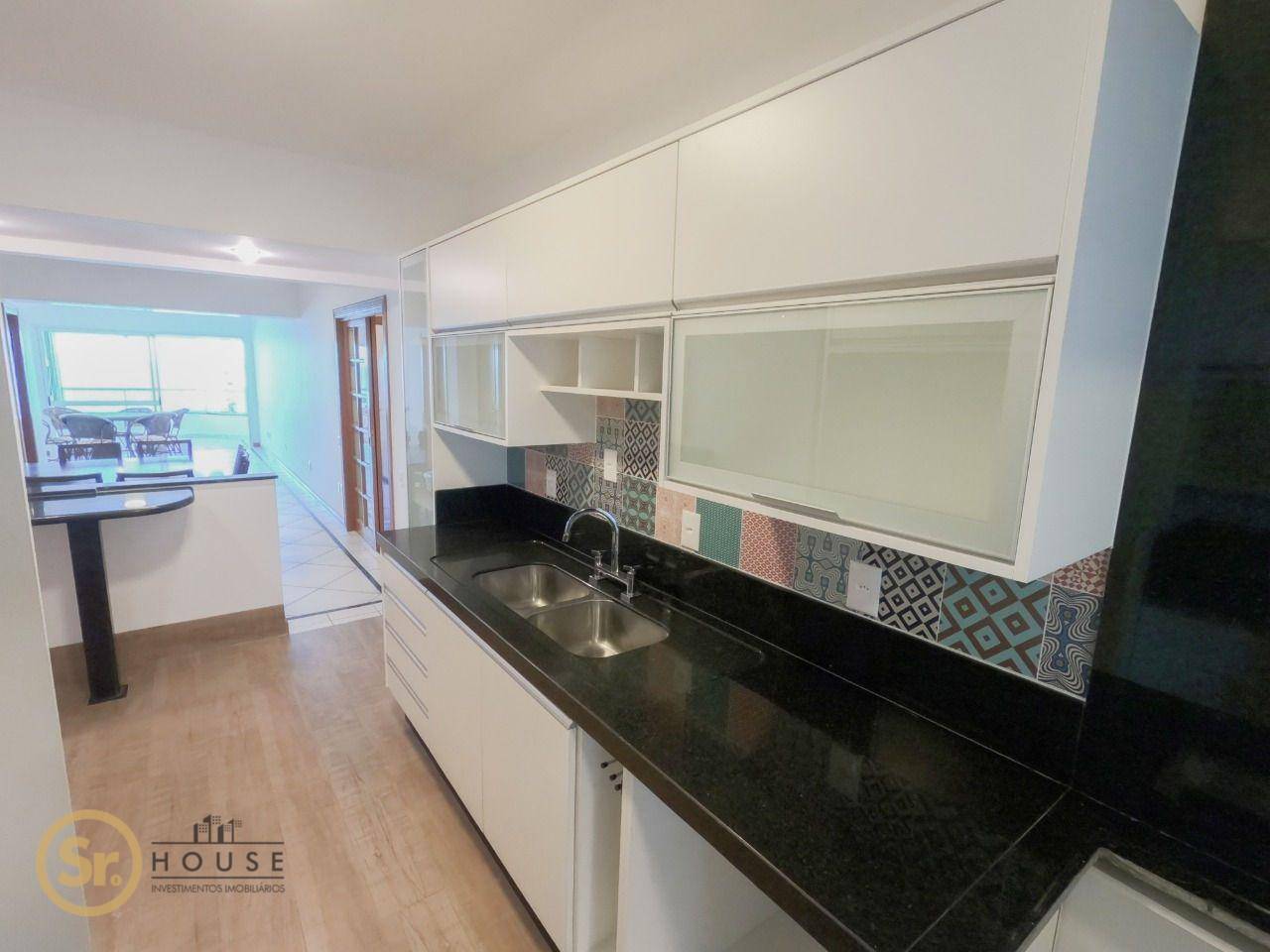 Apartamento à venda com 3 quartos, 185m² - Foto 20