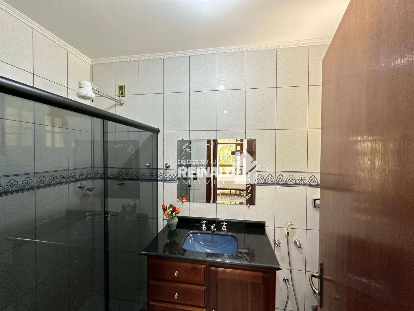 Casa de Condomínio à venda com 4 quartos, 545m² - Foto 13