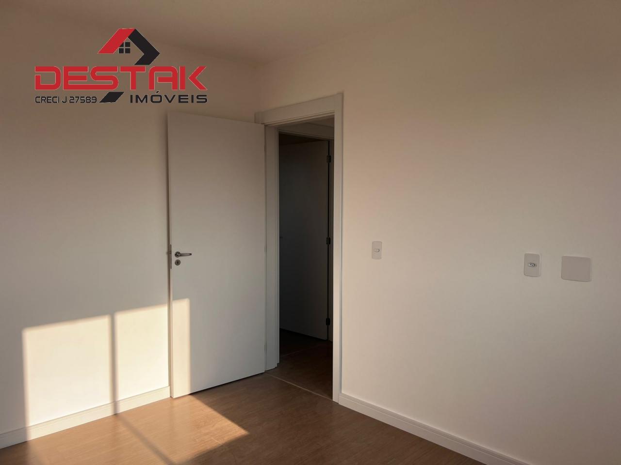 Apartamento à venda com 3 quartos, 64m² - Foto 13