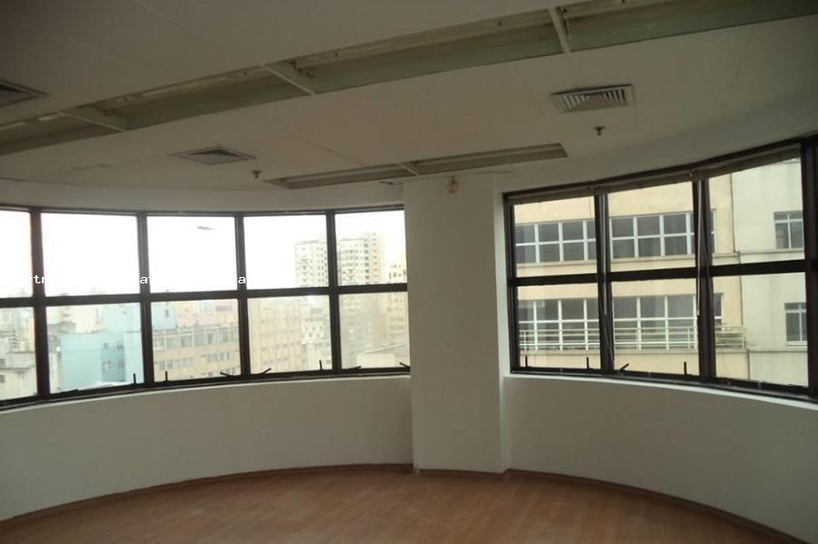 Conjunto Comercial-Sala à venda com 1 quarto, 188m² - Foto 7