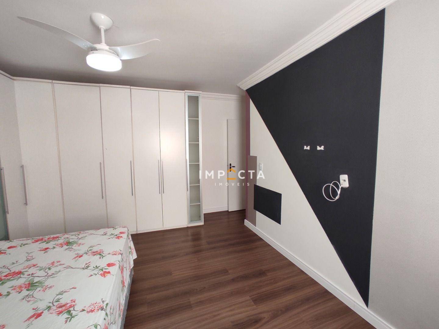 Casa à venda com 3 quartos, 262m² - Foto 16