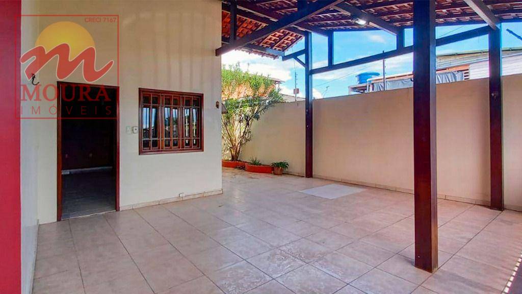 Casa à venda com 4 quartos, 280m² - Foto 3