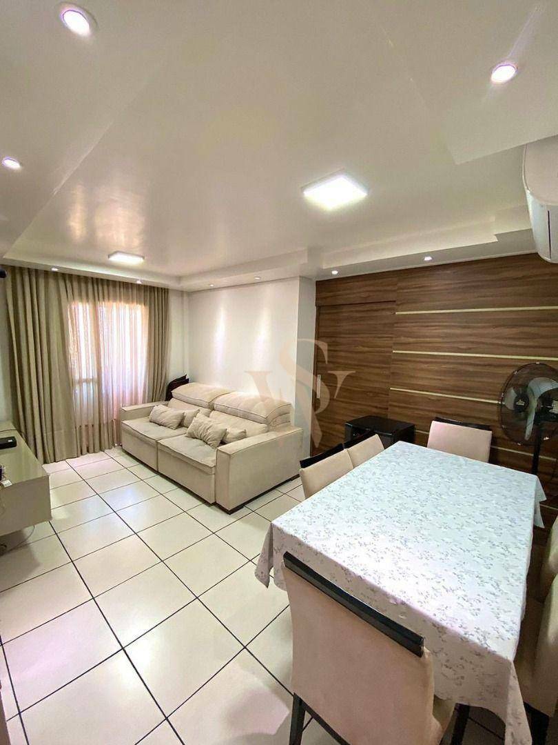 Apartamento à venda com 3 quartos, 81m² - Foto 1