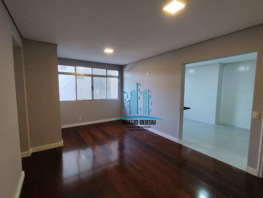 Apartamento à venda com 2 quartos, 95m² - Foto 1