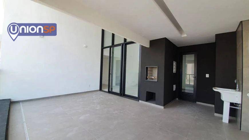 Apartamento à venda com 2 quartos, 115m² - Foto 1