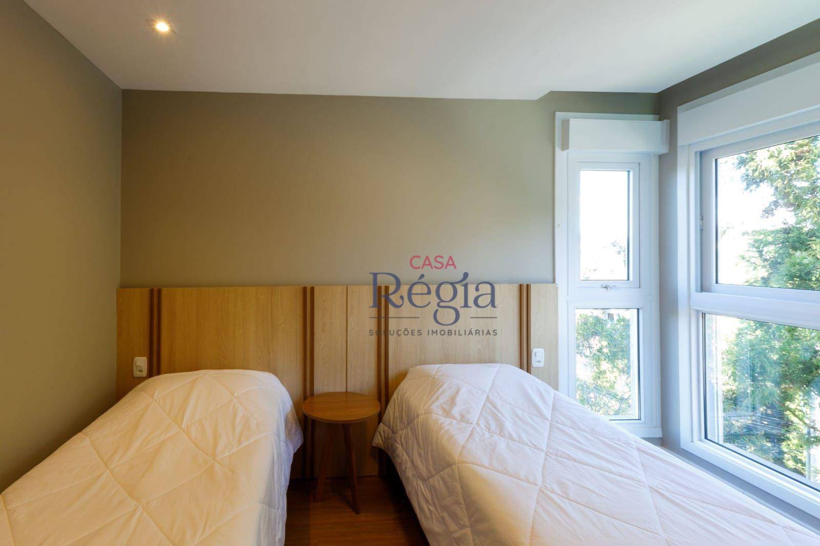 Apartamento à venda com 2 quartos, 110m² - Foto 9