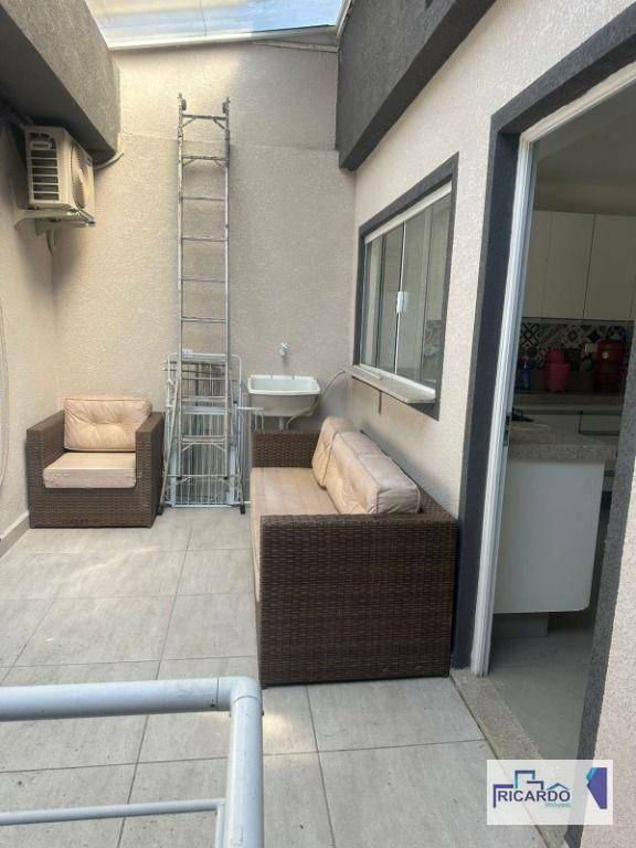 Sobrado à venda e aluguel com 4 quartos, 220m² - Foto 13