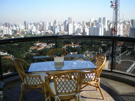 Apartamento para alugar com 2 quartos, 262m² - Foto 1