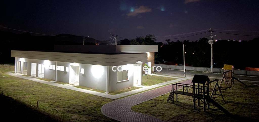 Casa de Condomínio à venda com 3 quartos, 240m² - Foto 43