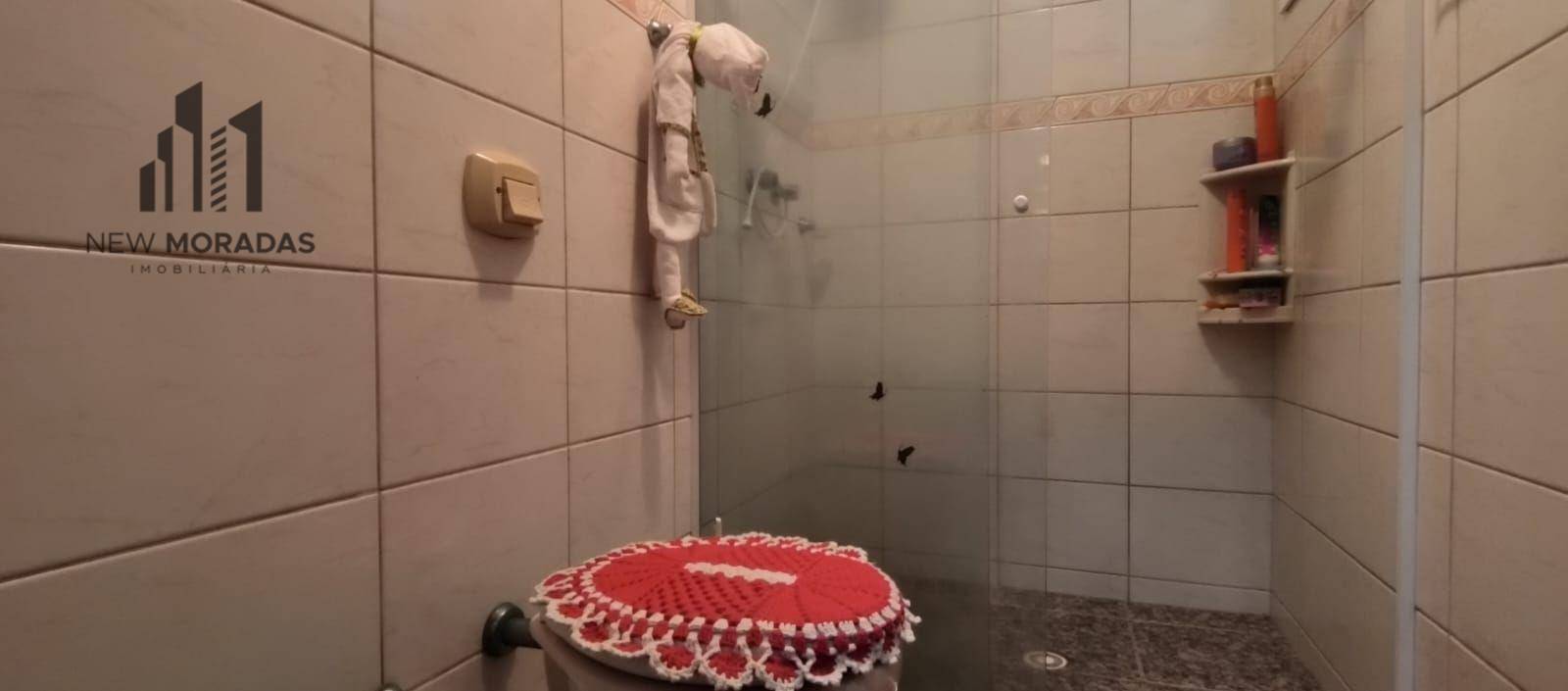 Casa à venda com 3 quartos, 300m² - Foto 14
