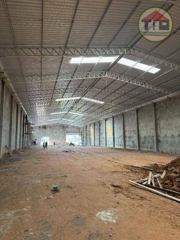 Depósito-Galpão-Armazém para alugar, 1700m² - Foto 2