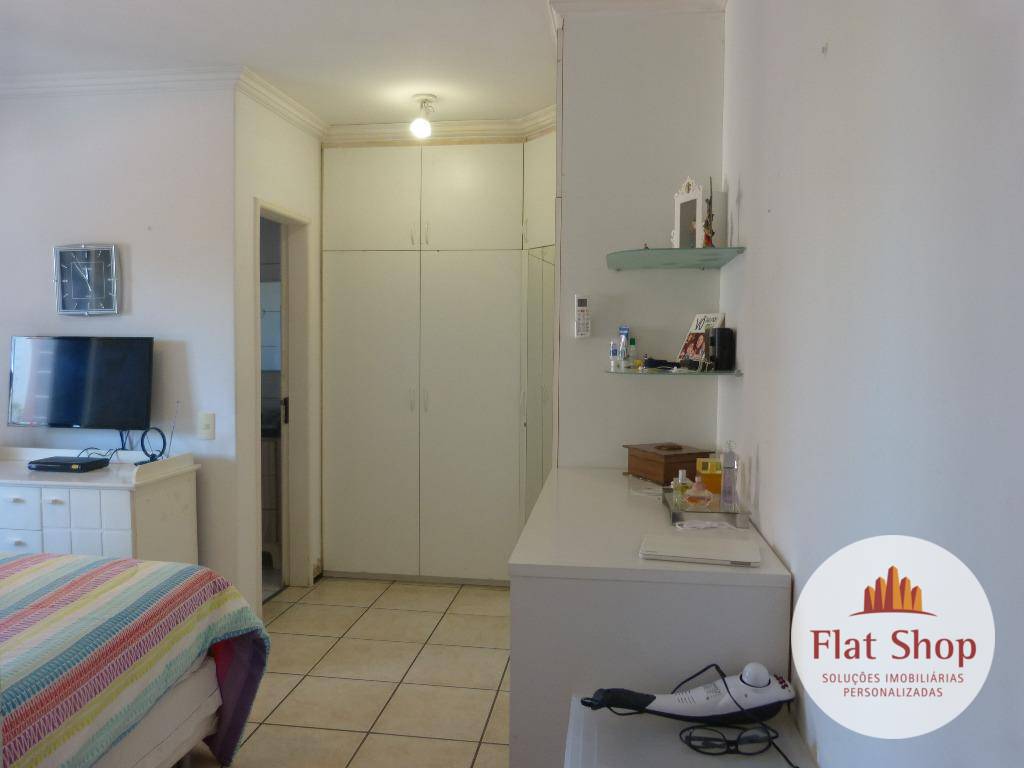 Apartamento à venda com 3 quartos, 135m² - Foto 25