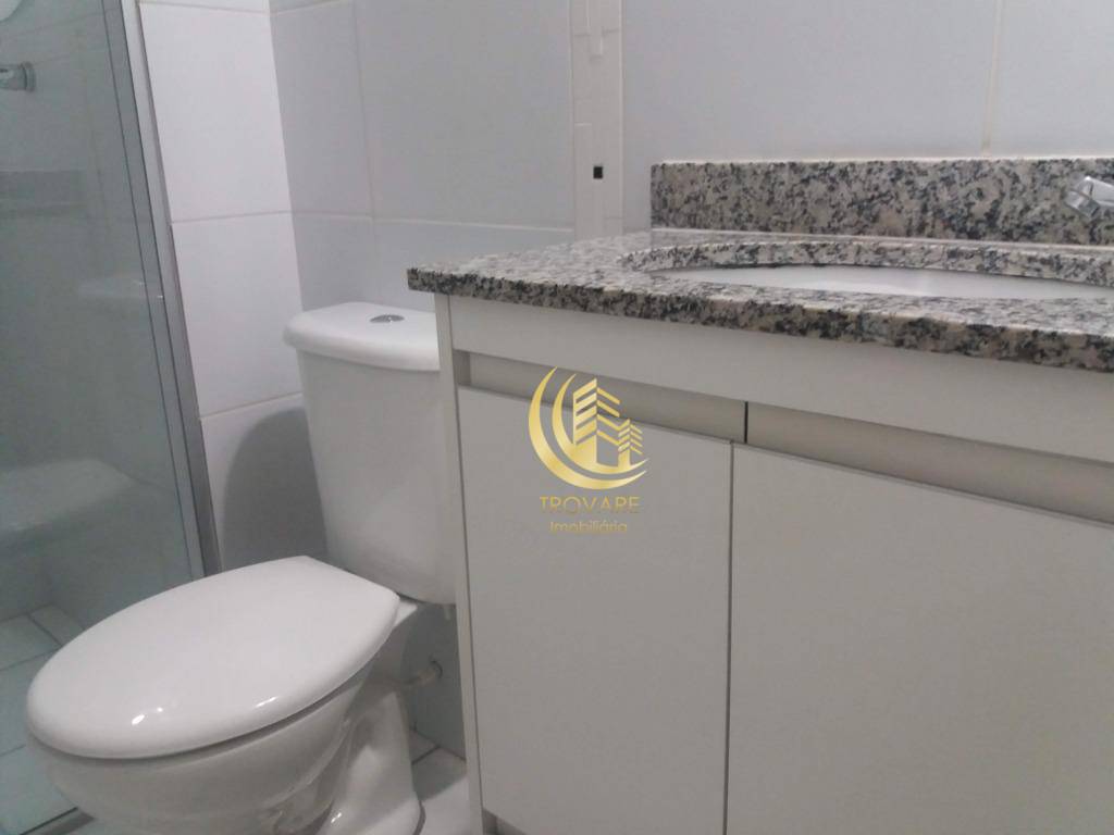 Apartamento à venda com 2 quartos, 75m² - Foto 2