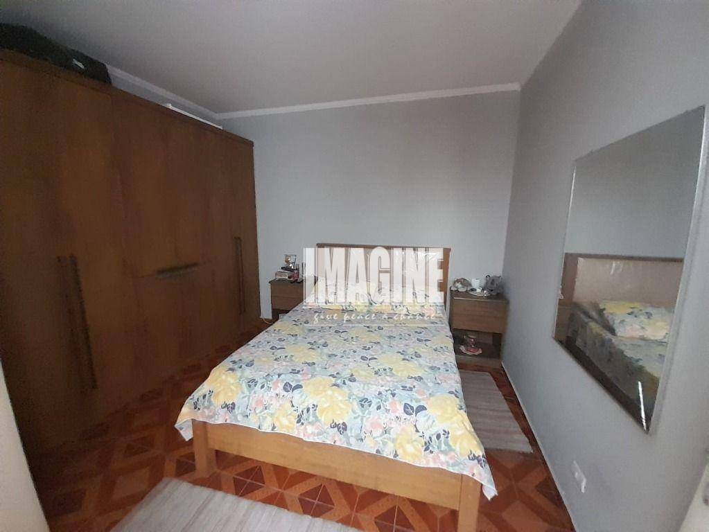 Sobrado à venda com 4 quartos, 150m² - Foto 15